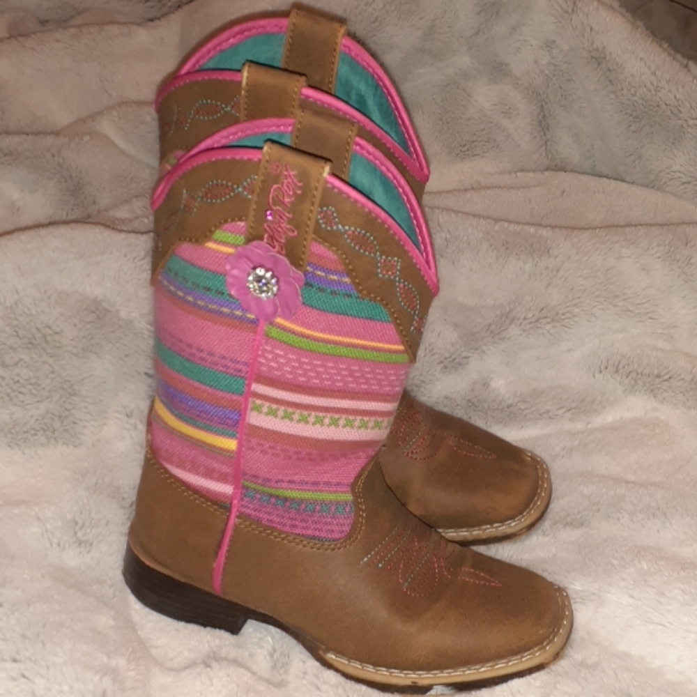 Blazin Roxx. Girls boots